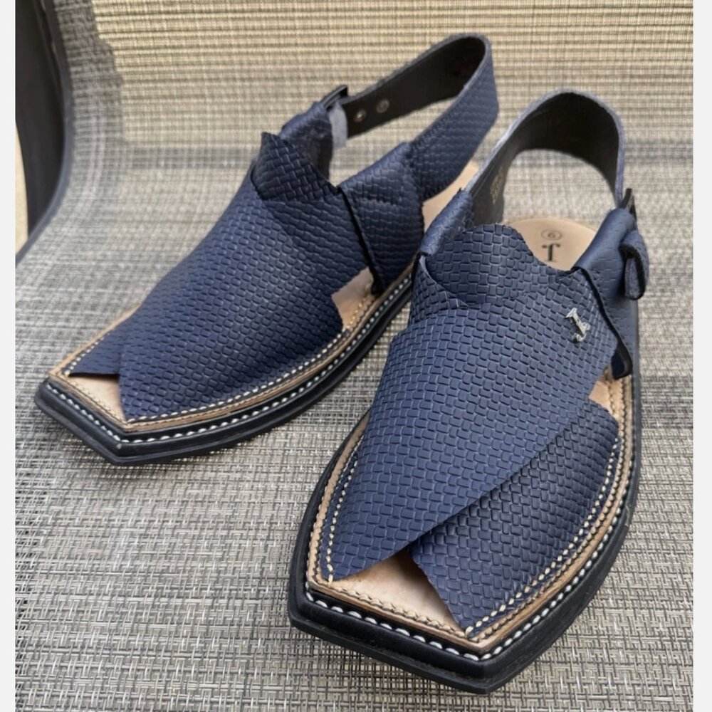 J. Junaid Jamshed Mens Handmade Navy Blue Summer Peshawari Chappal Sandals Sz 9